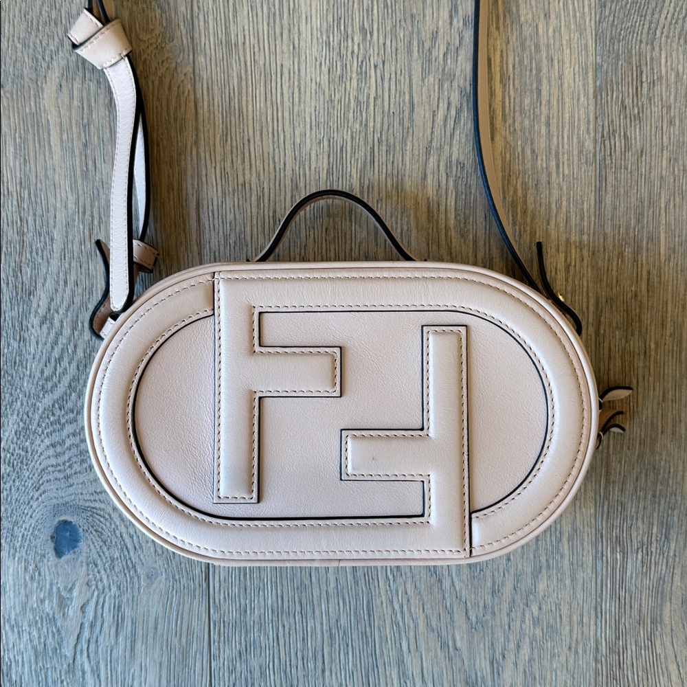Fendi o’clock mini camera bag in nude